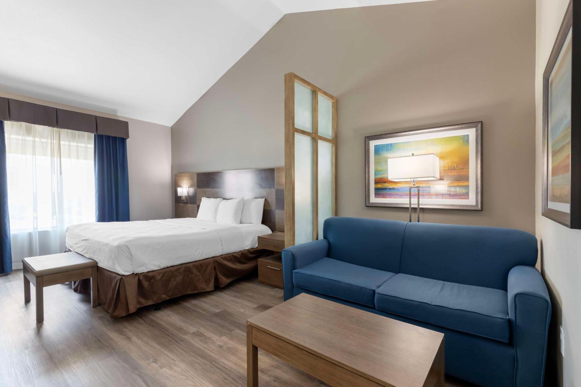 Best Western Plus Downtown North San Antonio Exterior photo