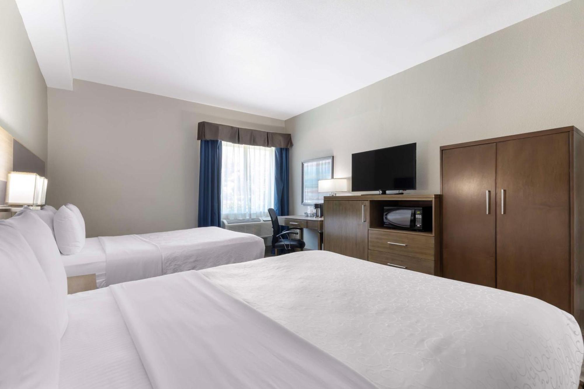 Best Western Plus Downtown North San Antonio Exterior photo
